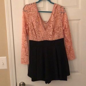Evogues Size 2XL lace romper